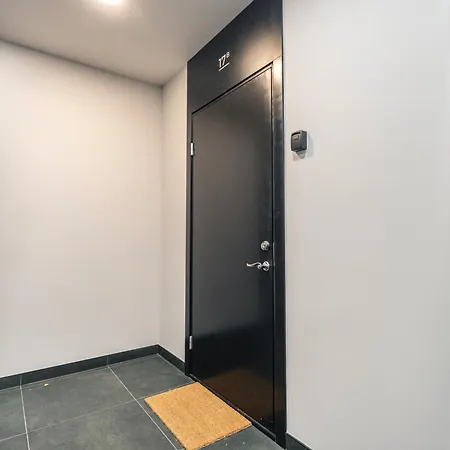 The Amber & Oak Center * 里加